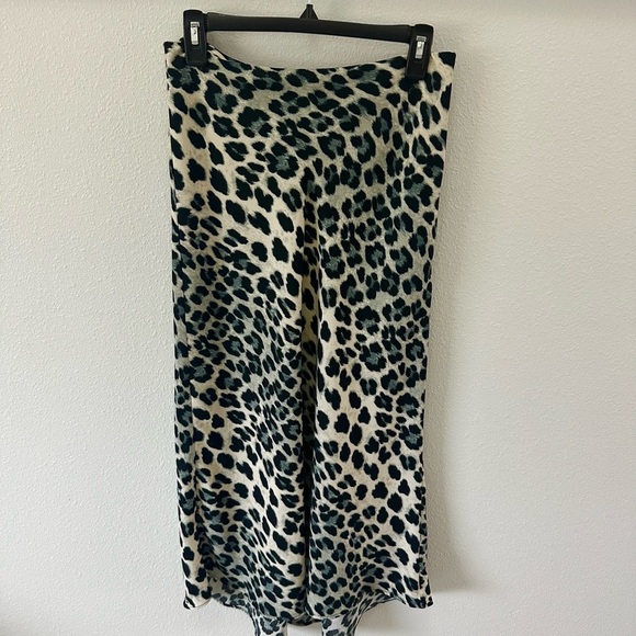 Zara Black and White Midi Skirt Resort Wear - Picture 1 of 6